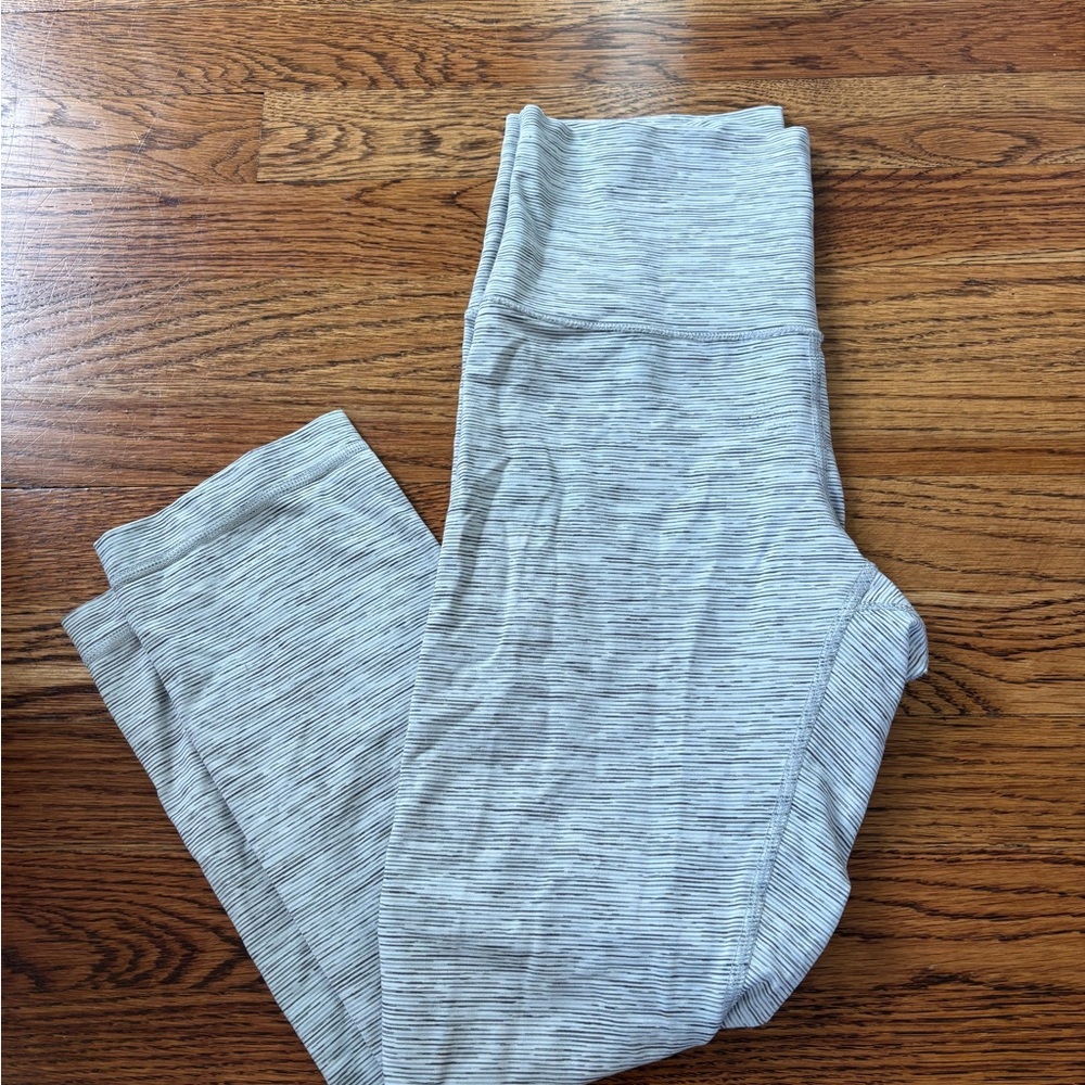 Lululemon size 6Gray High-Waisted Leggings